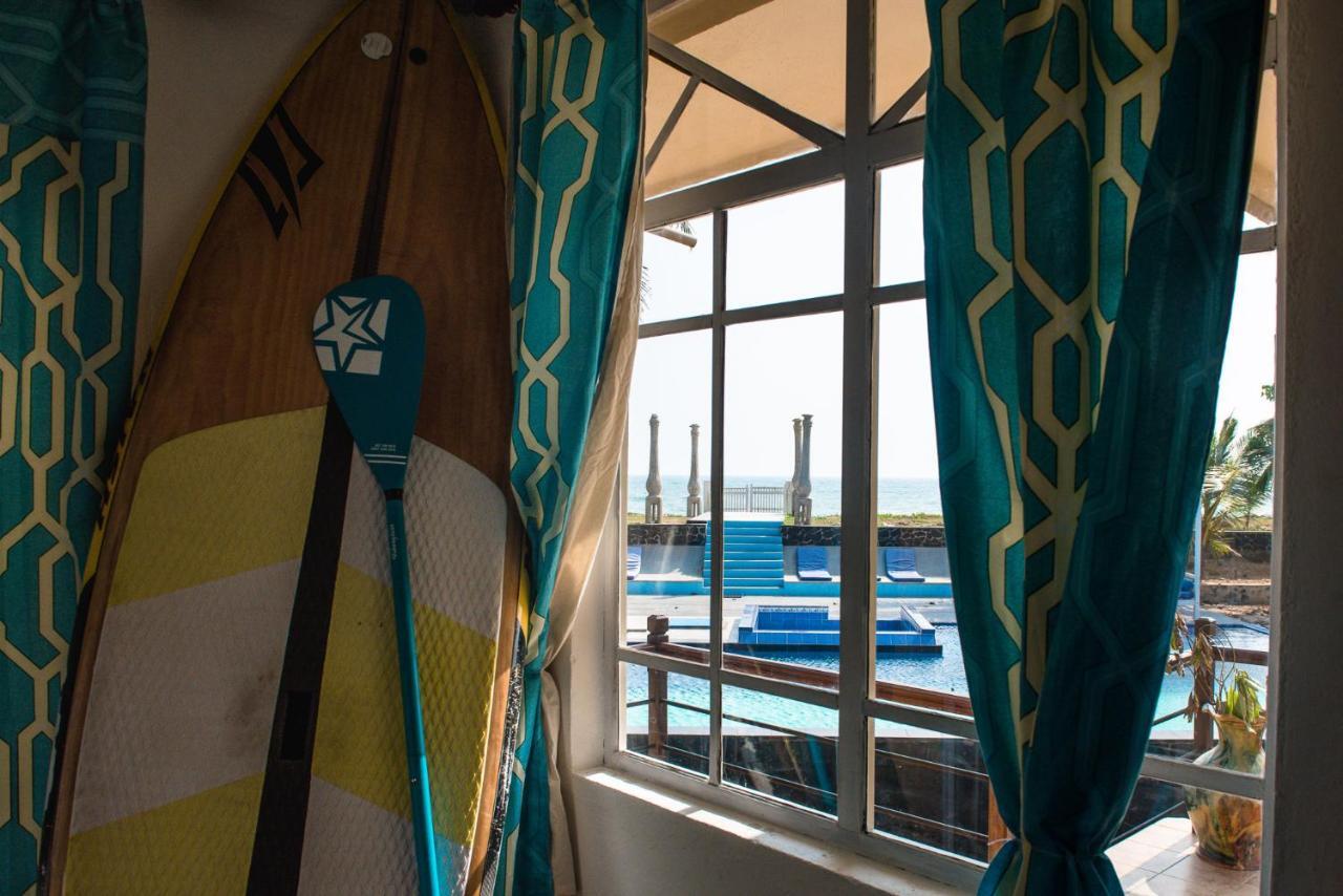 South Beach Resort Koggala Bilik gambar