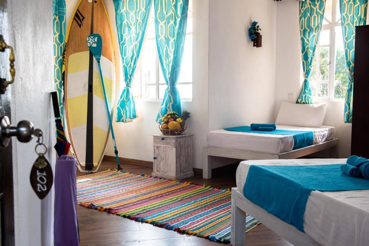 South Beach Resort Koggala Bilik gambar